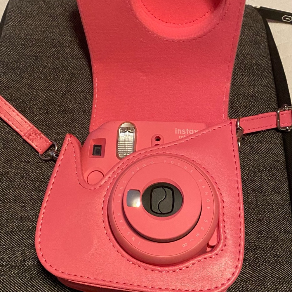 Instax mini 9 Pink Instant Camera with Case